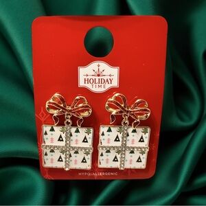 Christmas earrings Holiday Time Red and Gold Gift Box Earrings NWT